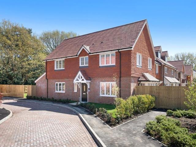 House for sale in Red Hill, Surrey