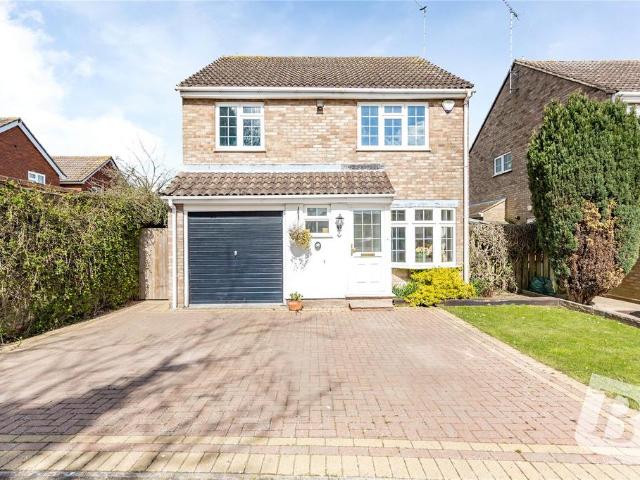 House for sale in Navestock Side, Essex