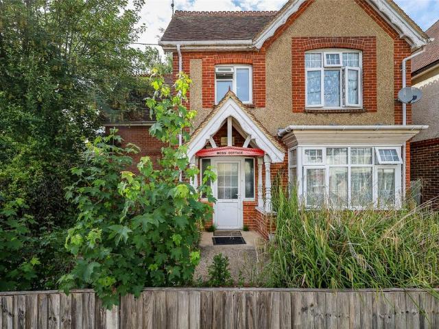 House for sale in Bolton Low Houses, Hampshire