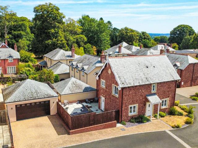 House for sale in Somerset
