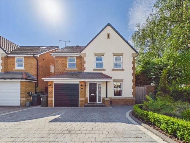 House for sale in Pennylands, Roby Mill