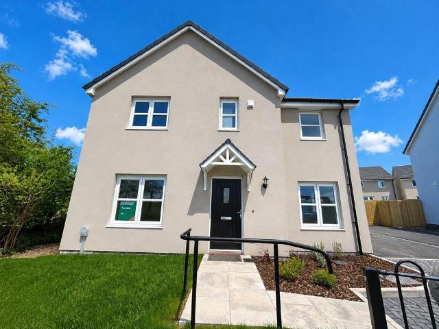 House for sale in Saundersfoot, Wales
