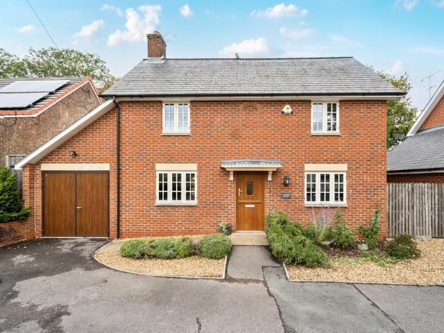 House for sale in Upavon