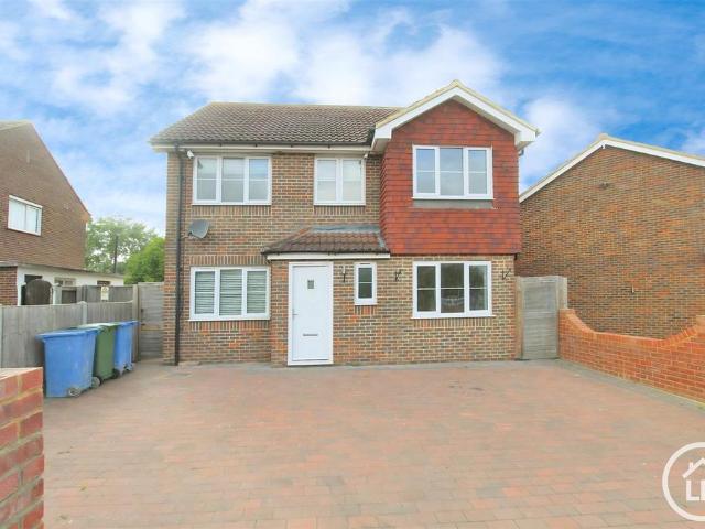 House for sale in Snipeshill, Oad Street
