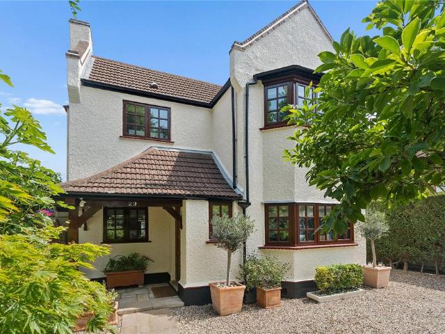 House for sale in Gidea Park, Greater London