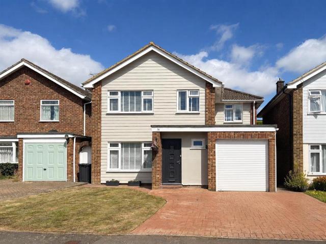 House for sale in Perryfields, West Sussex
