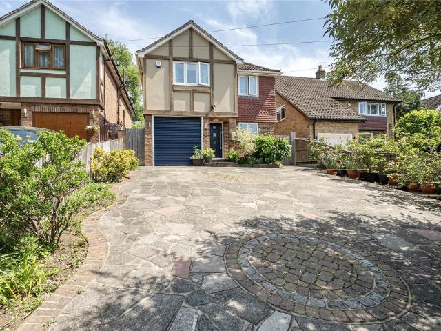House for sale in Aperfield, Greater London
