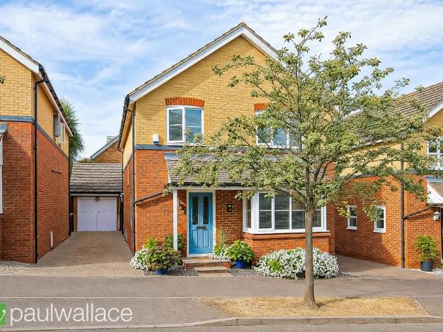 House for sale in Broxbourne, Hertfordshire