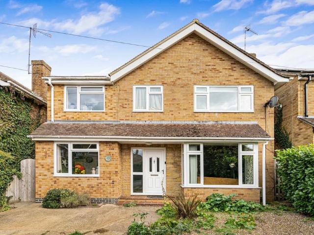 House for sale in Long Hanborough, West Oxfordshire