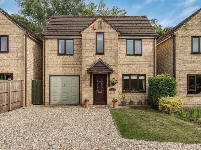 House for sale in Fossebridge, Gloucestershire
