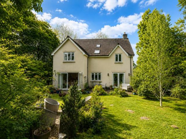 House for sale in Upper Minety, Wiltshire