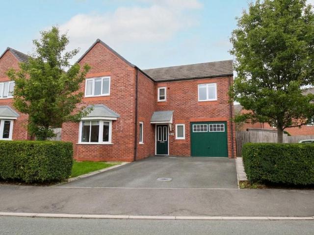 House for sale in Penyffordd, Flintshire