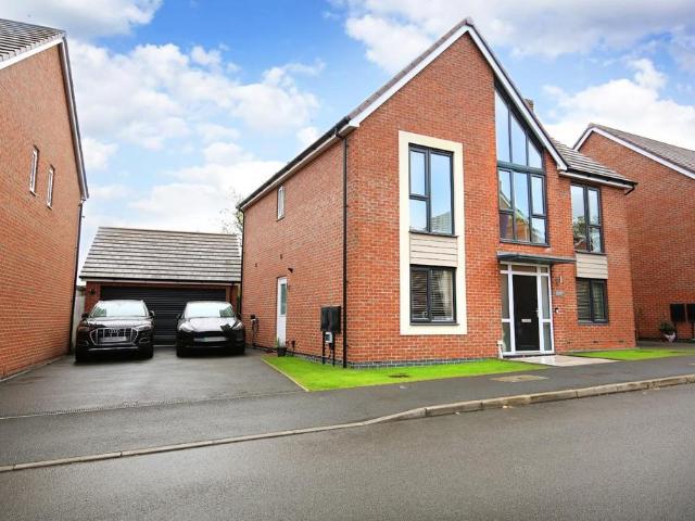House for sale in The Heath, Beamhurst