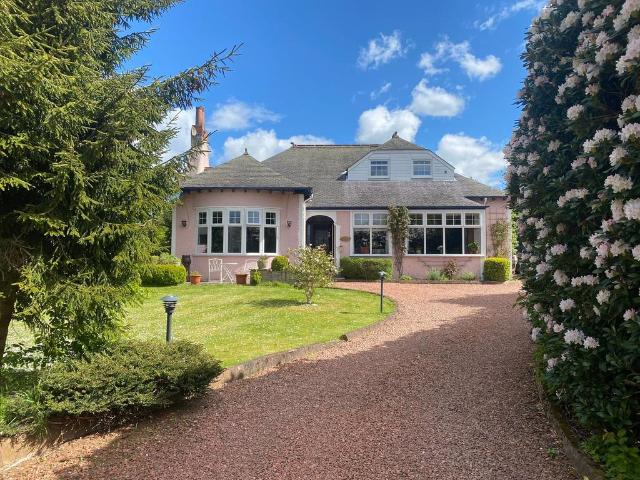 House for sale in Biggar, Scotland