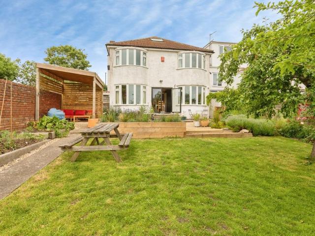 House for sale in Feckenham, City Of Bristol