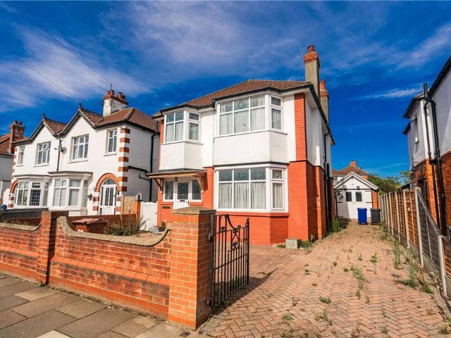 House for sale in Weelsby, Cleethorpes