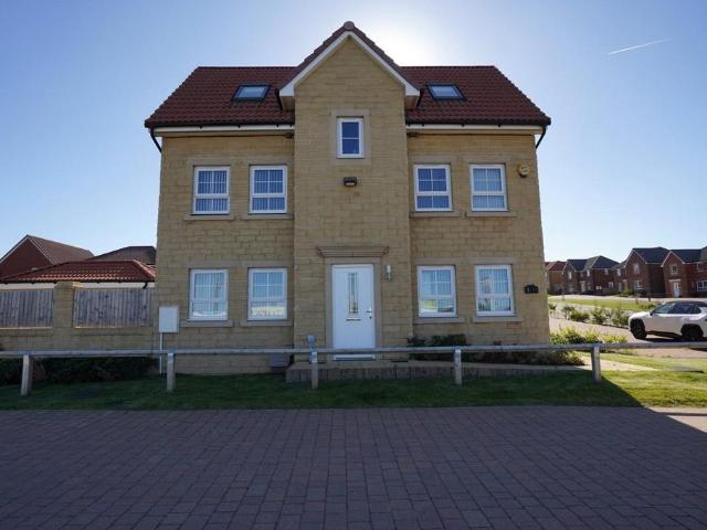 House for sale in Whitby, North Yorkshire