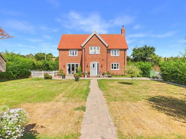 House for sale in Brockdish, South Norfolk