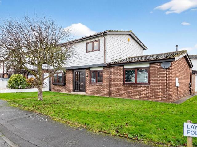 House for sale in West Yorkshire