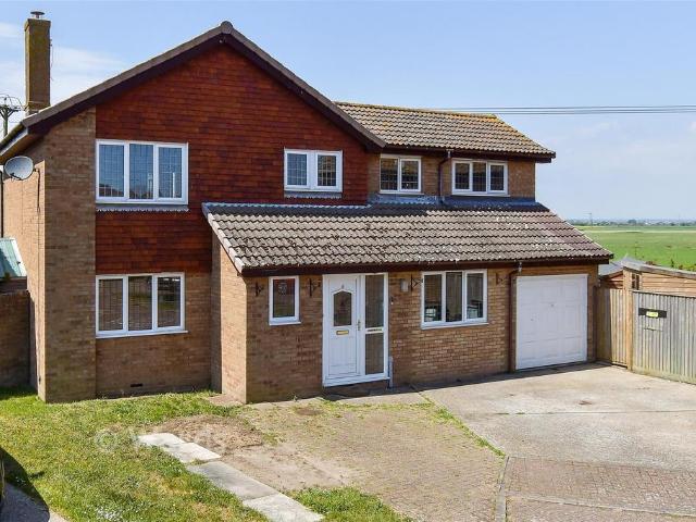 House for sale in Folkestone, Kent