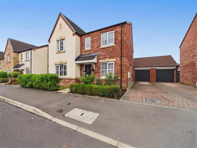 House for sale in Elloughton-cum-Brough, Elloughton