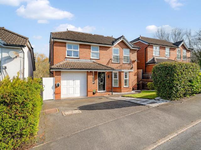 House for sale in Ludworth Houses, Marple Bridge