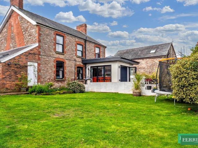 House for sale in Bromsberrow Heath, Gloucestershire