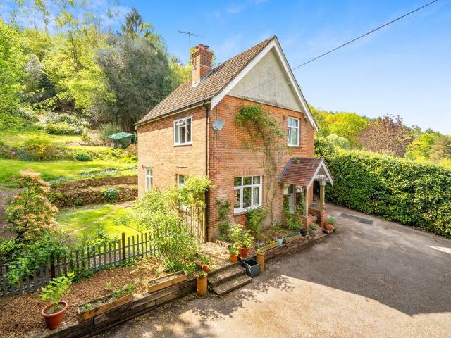 House for sale in Linchmere, Littlecote