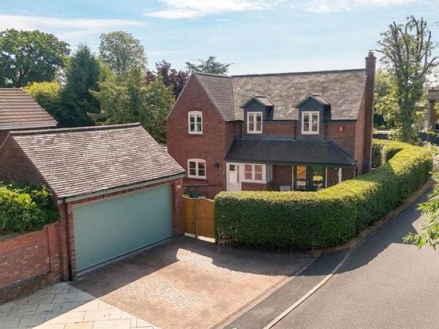 House for sale in Baswich, Staffordshire