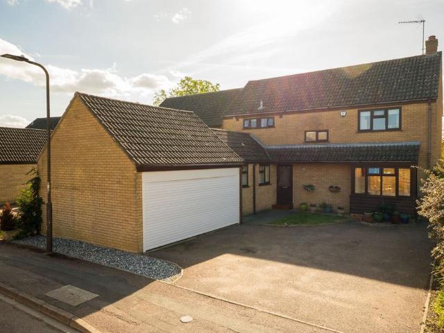 House for sale in Sharnbrook, Bedford