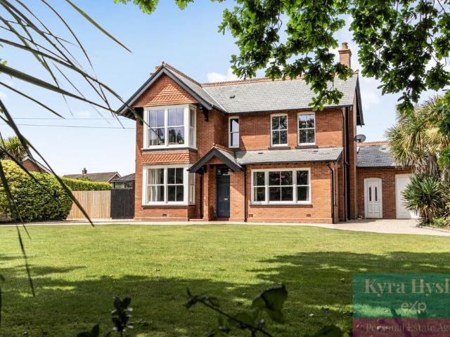 House for sale in Watergate, Devon