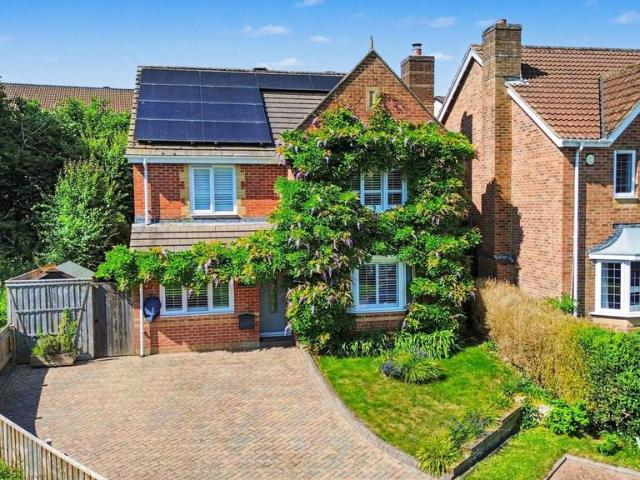 House for sale in Mount Wise