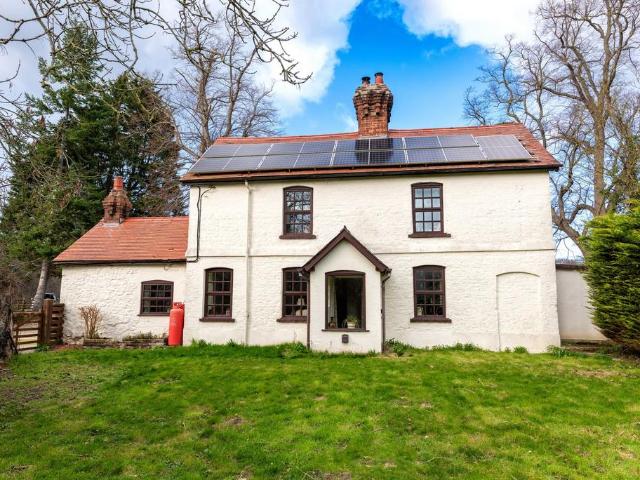 House for sale in Cefnmeiriadog, St Asaph