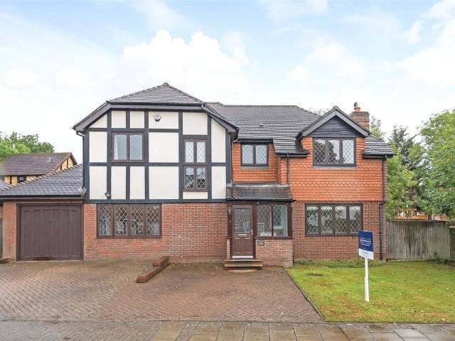 House for sale in London Borough of Bromley, Greater London