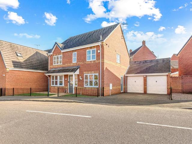 House for sale in Hamilton, Old Wharf