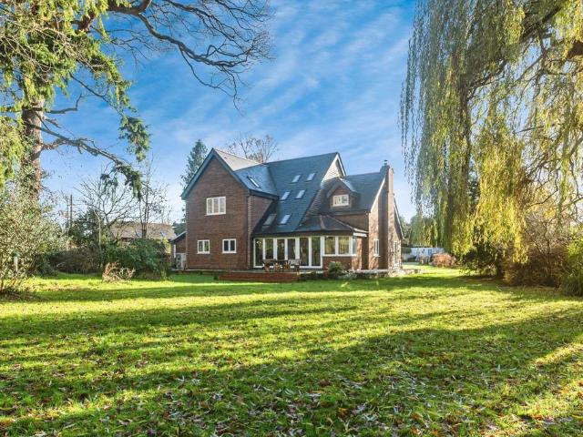 House for sale in Tadley, Priest Down