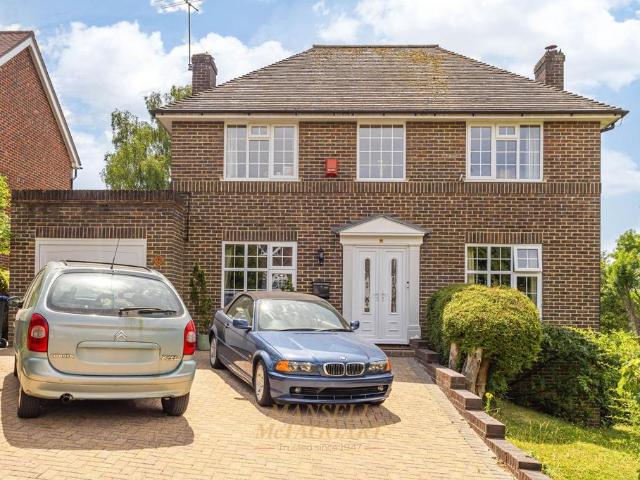 House for sale in Perryfields, West Sussex