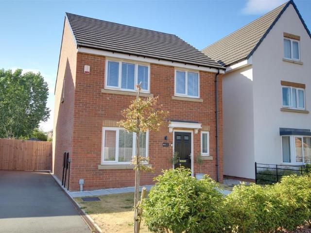 House for sale in Leconfield