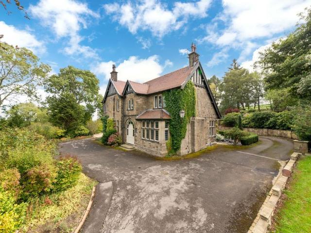 House for sale in Shepley Lane Head, Kirklees