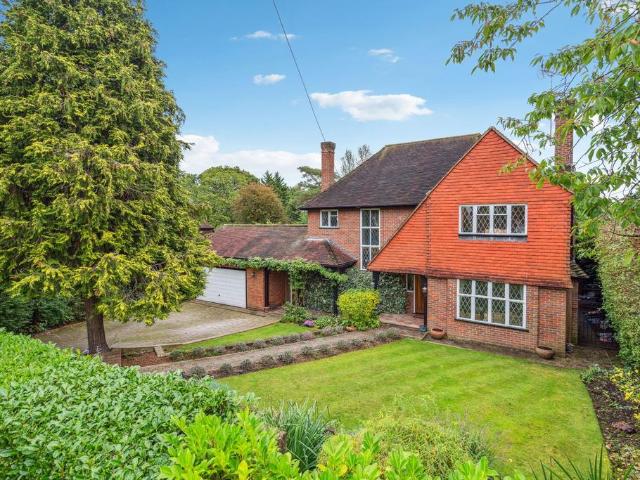 House for sale in Batchworth