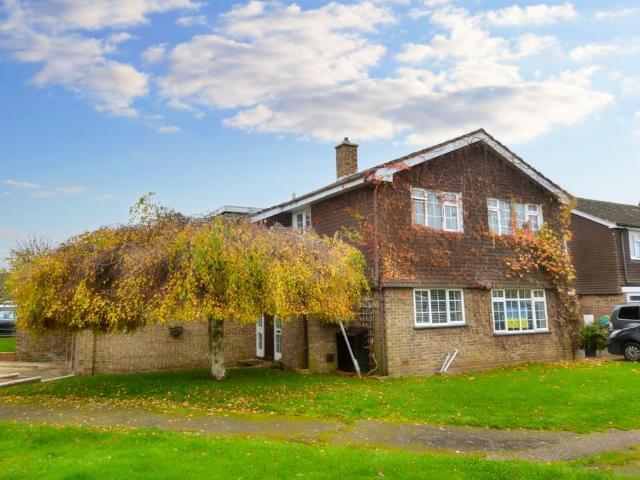 House for sale in Broom, Southill