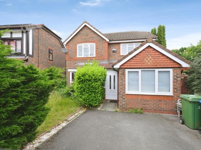 House for sale in Calderstones