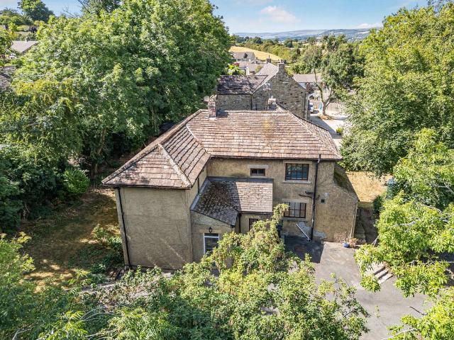 House for sale in Middleham, North Yorkshire