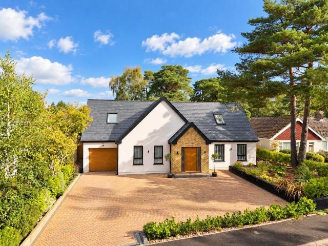 House for sale in Canford Bottom