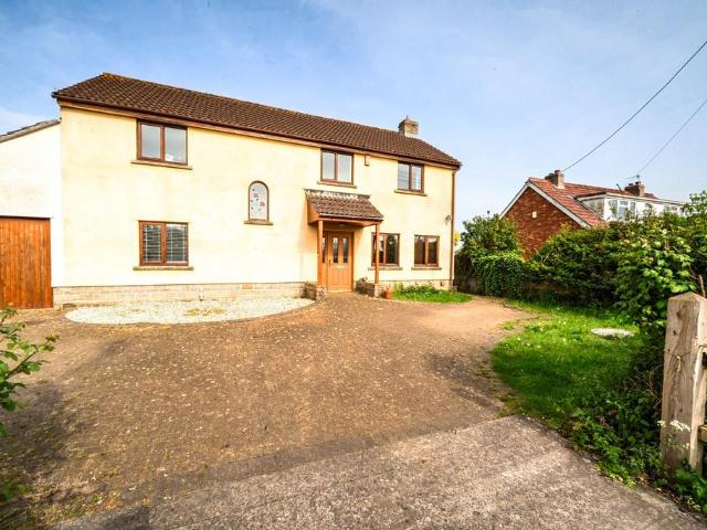 House for sale in Mark