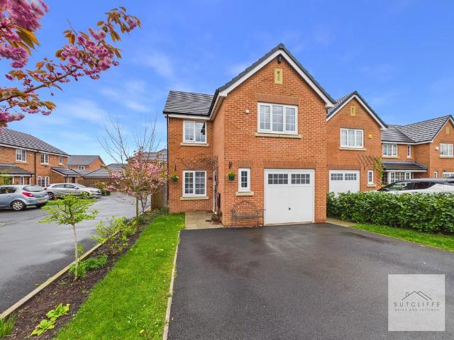 House for sale in Cabus, Lancashire