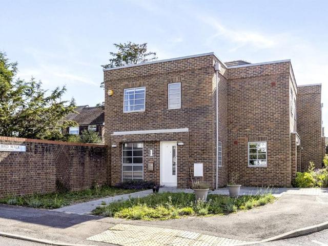 House for sale in Perryfields, West Sussex