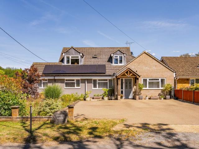 House for sale in Crostwick, Norfolk