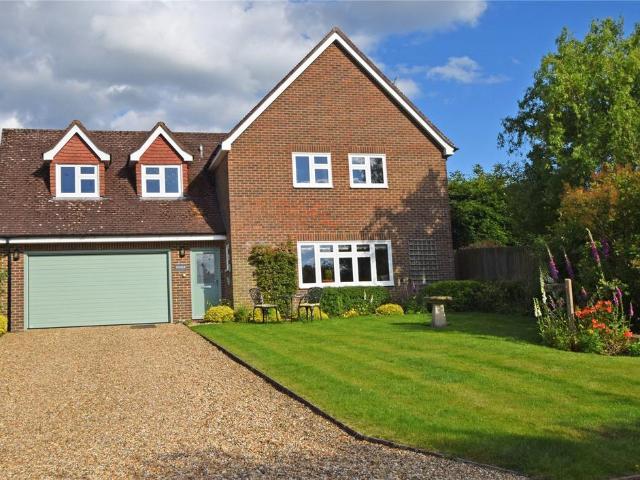 House for sale in Hart, Hampshire