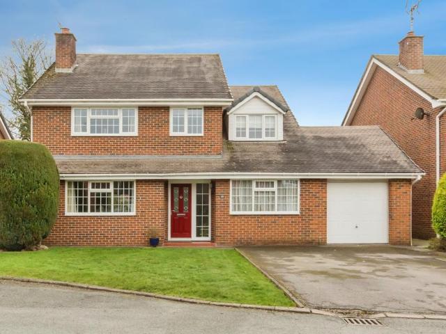 House for sale in Holmes Chapel, Cranage